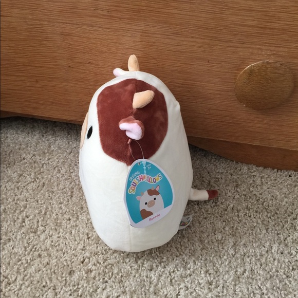 NWT Ronnie the cow Squishmallow 8” - Picture 2 of 5